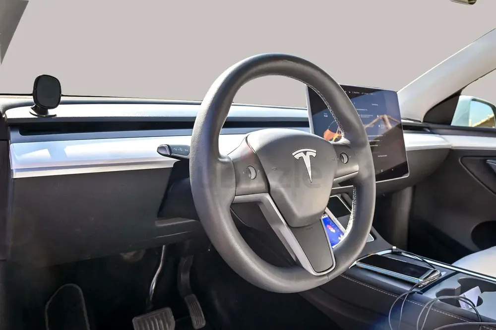 AED 1489/month | 2024 Tesla Model Y Long Range | GCC Specs | Ref#396531 - Image 11