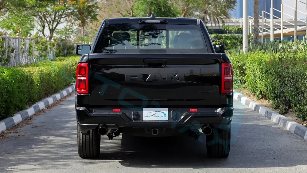 ( Only For Export ) 2026/2026 RAM 1500 LIMITED CREW CAB SST H.O 3.0TT GCC BRAND NEW - Image 6