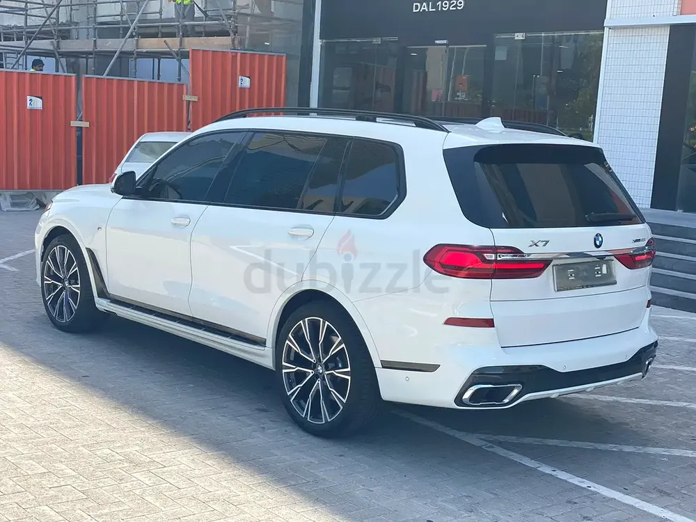 2019 BMW X7 xDrive50i | V8 Power | Full Options | - Image 5