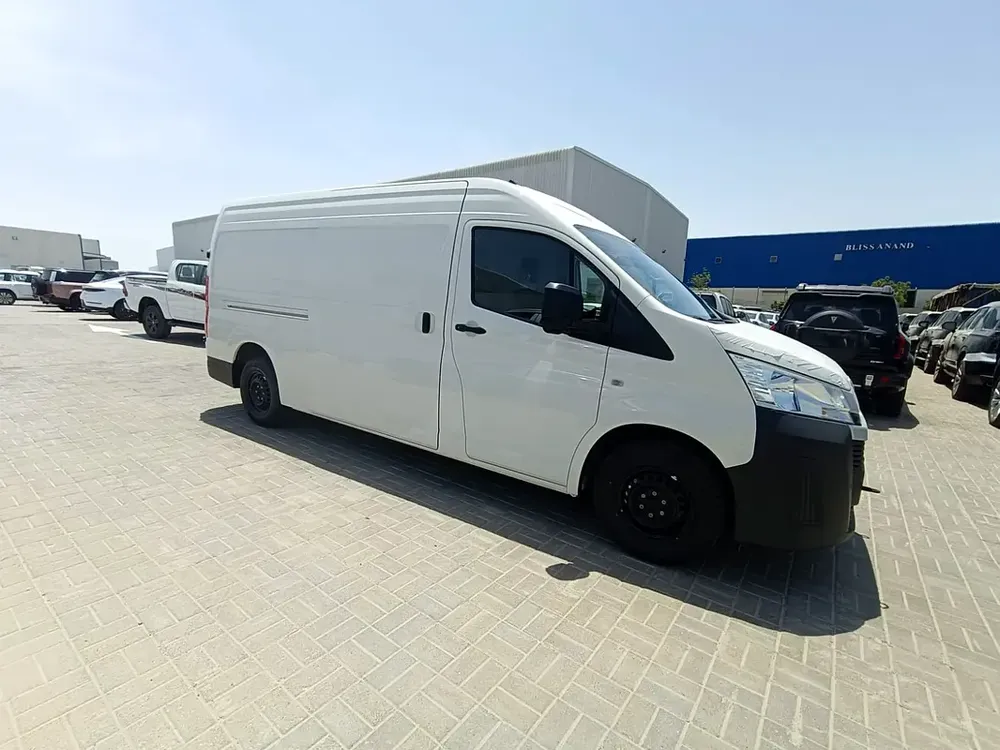Toyota Hiace 2026 - GCC Specs - Brand New - Image 4