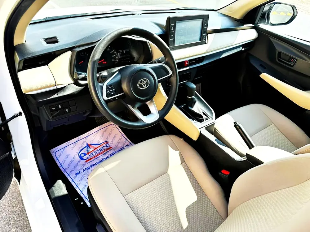 985/Month Zero Down payment Toyota Yaris 2023 Model Singel Owner GCC Specs - Image 10