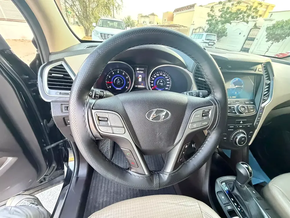 Hyundai Santa Fe 2014 Premium Plus - GCC Specs - Excellent Condition - Image 11