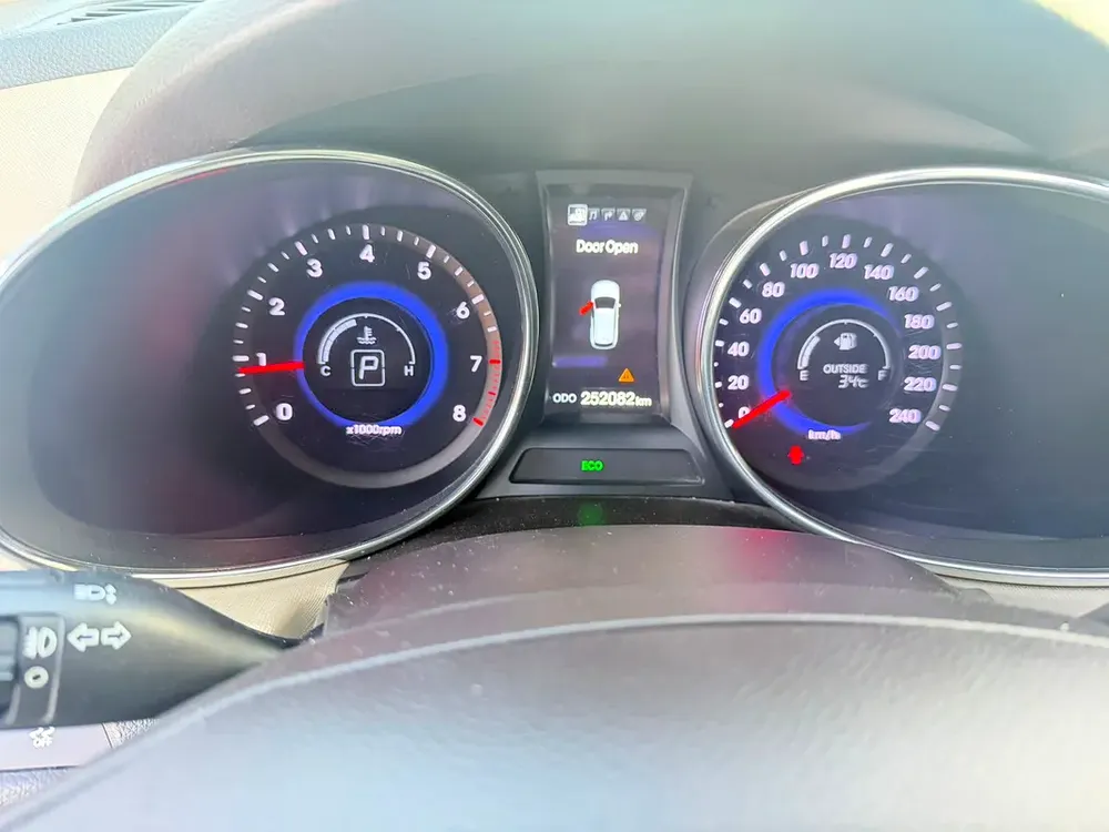 Hyundai Santa Fe 2014 Premium Plus - GCC Specs - Excellent Condition - Image 15