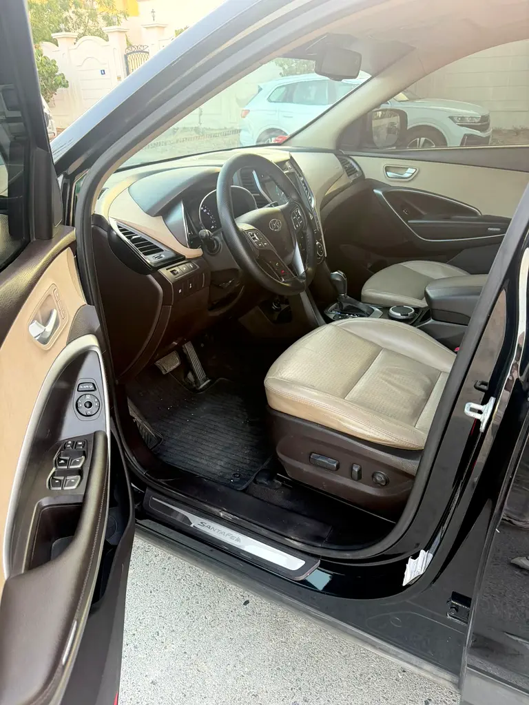 Hyundai Santa Fe 2014 Premium Plus - GCC Specs - Excellent Condition - Image 16