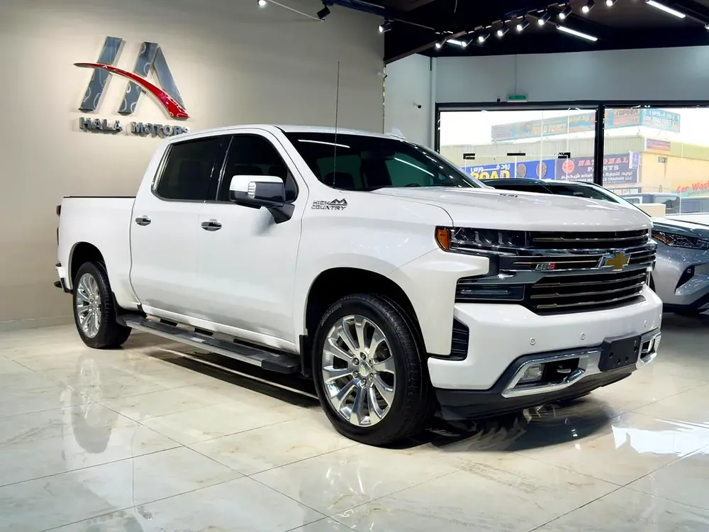 2022 - Chevrolet Silverado High Country - V8 - Image 4