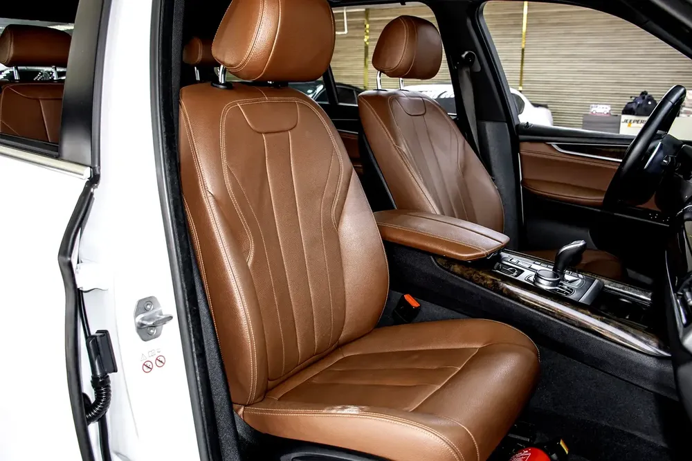 BMW X5 35 2018 GCC specs - Image 10