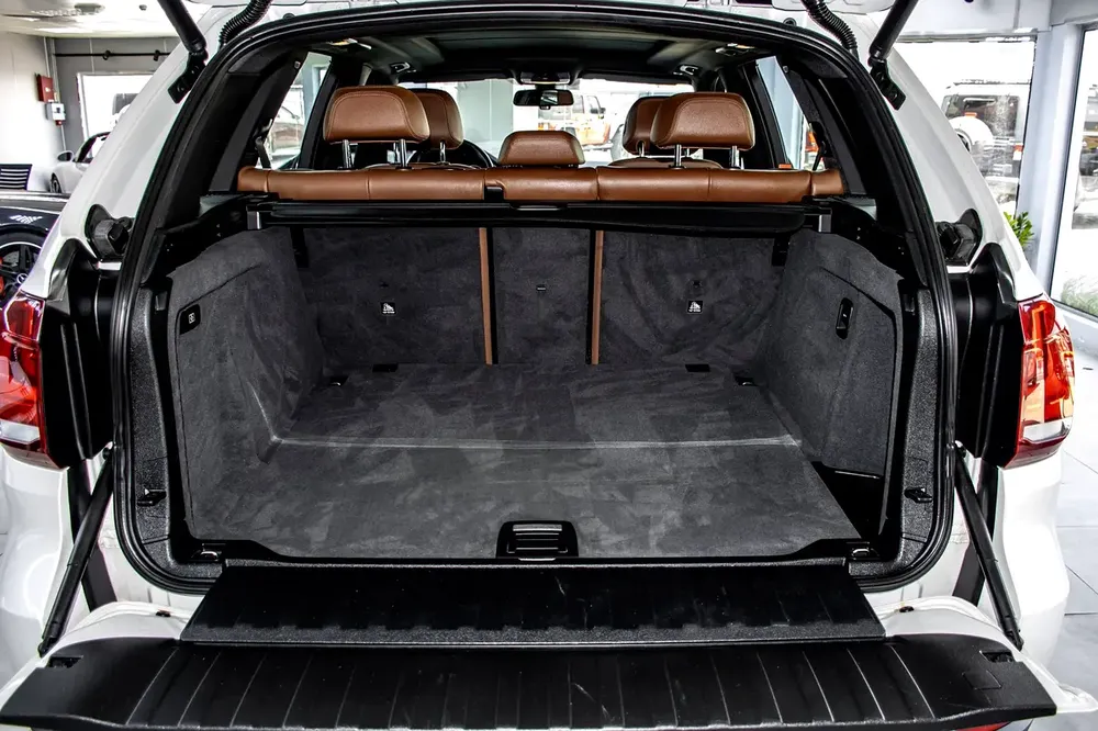 BMW X5 35 2018 GCC specs - Image 20