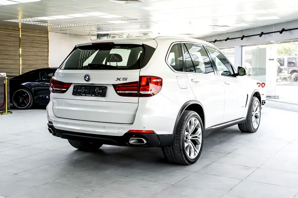BMW X5 35 2018 GCC specs - Image 6