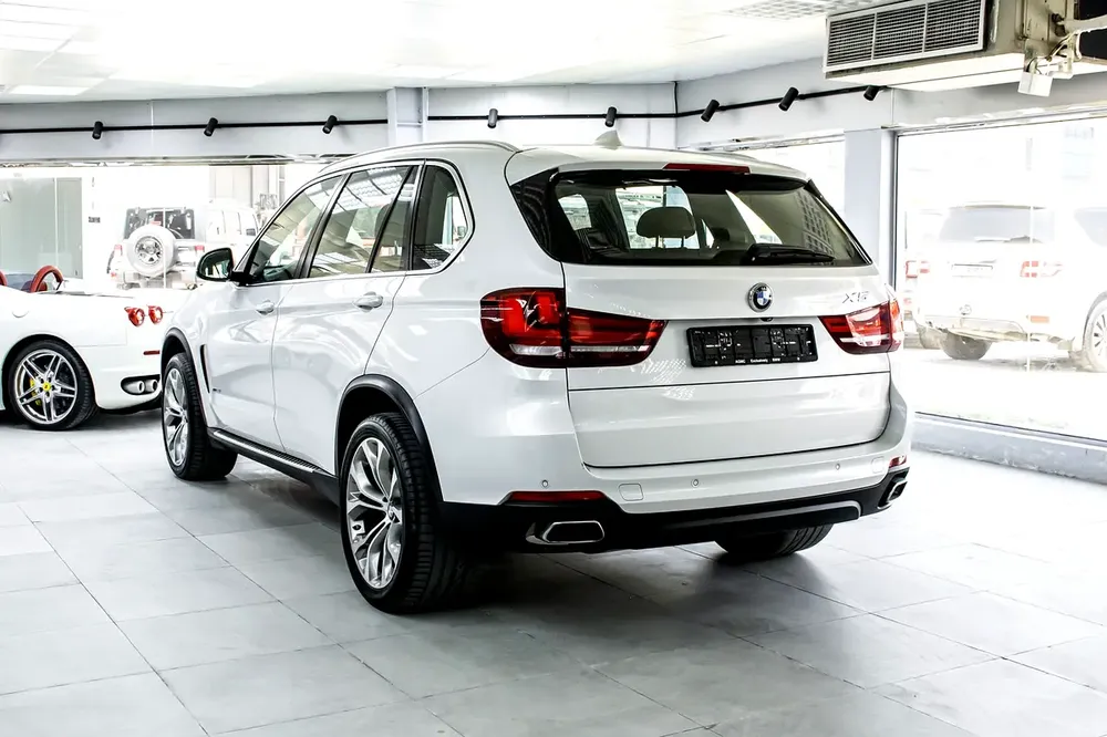 BMW X5 35 2018 GCC specs - Image 7
