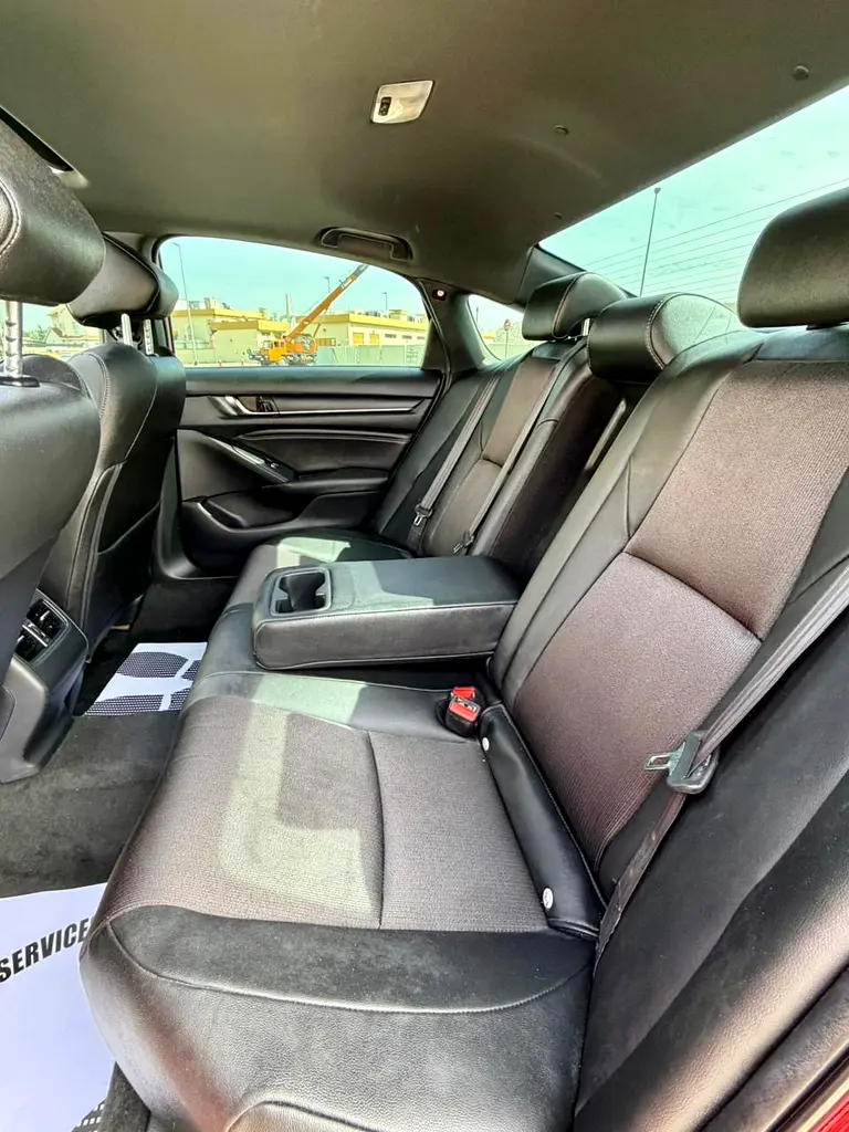 2020 Honda Accord Sport - GCC Specs - Excellent Condition - Image 14