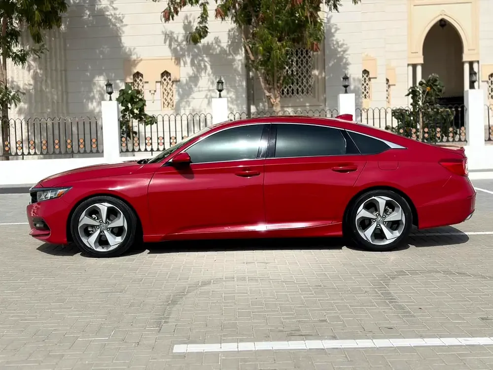 2020 Honda Accord Sport - GCC Specs - Excellent Condition - Image 4