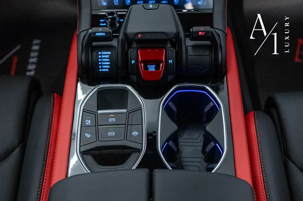 2025 Lamborghini Urus SE, Brand New, Fully Loaded, Excellent Condition - Image 12