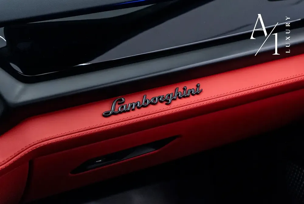 2025 Lamborghini Urus SE, Brand New, Fully Loaded, Excellent Condition - Image 13