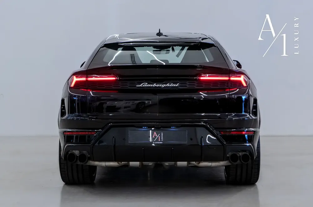 2025 Lamborghini Urus SE, Brand New, Fully Loaded, Excellent Condition - Image 5