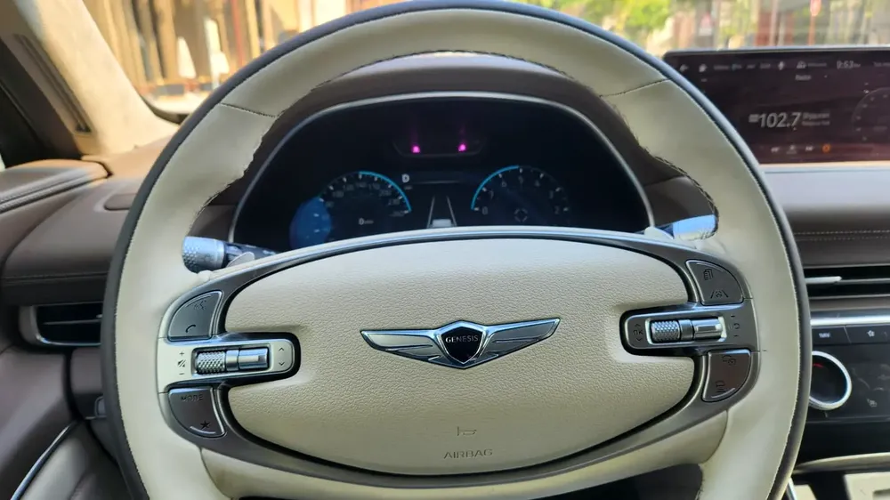 2023 Genesis GV80 Royal-Full option 3.5L/6 cyl-Excellent Condition - Image 11