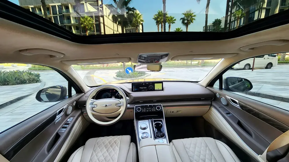 2023 Genesis GV80 Royal-Full option 3.5L/6 cyl-Excellent Condition - Image 12