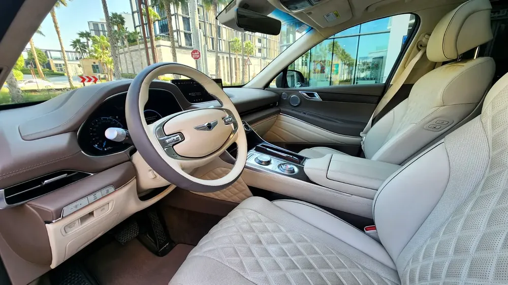 2023 Genesis GV80 Royal-Full option 3.5L/6 cyl-Excellent Condition - Image 16
