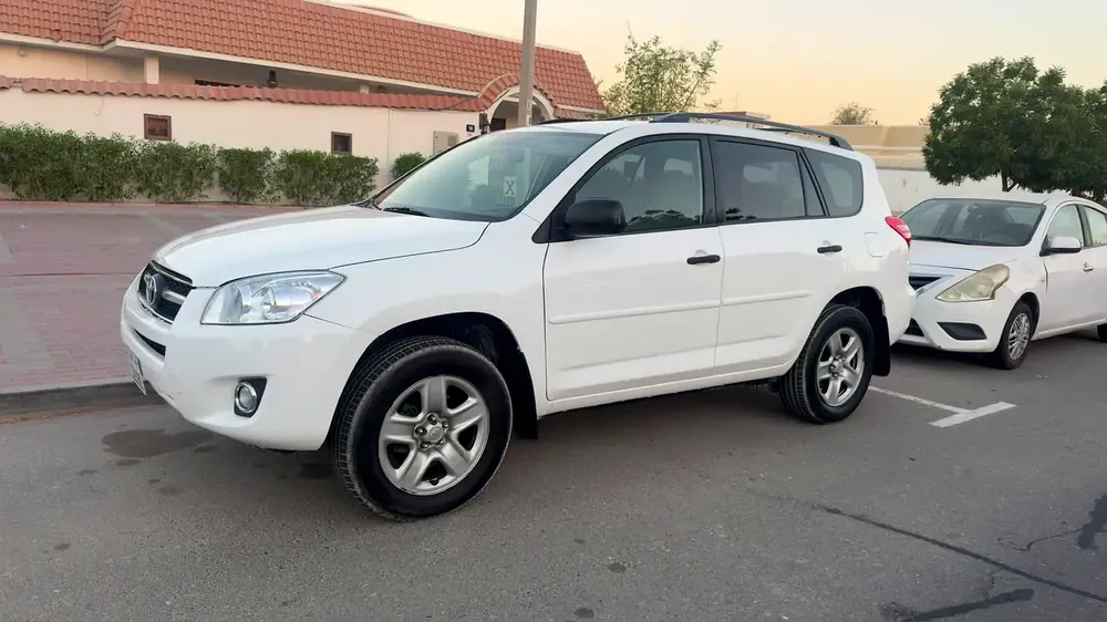 2009 TOYOTA RAV4 - Image 4
