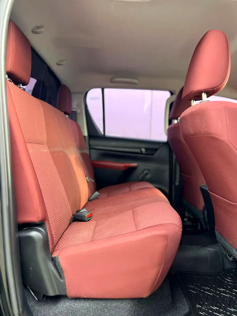 2022 Toyota Hilux GL Adventure Modified - 2.7L V4 - GCC - AWD 4x4- Rear Camera -  Patrol - Image 17