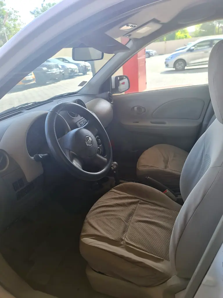 FOR URGENT SALE! NISSAN MICRA 2015 - Image 5