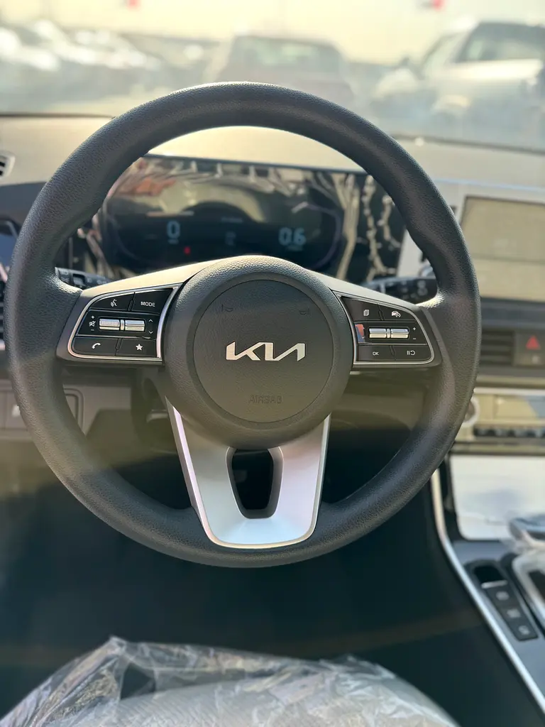 Kia Seltos GCC 1.4L Turbo - Image 9