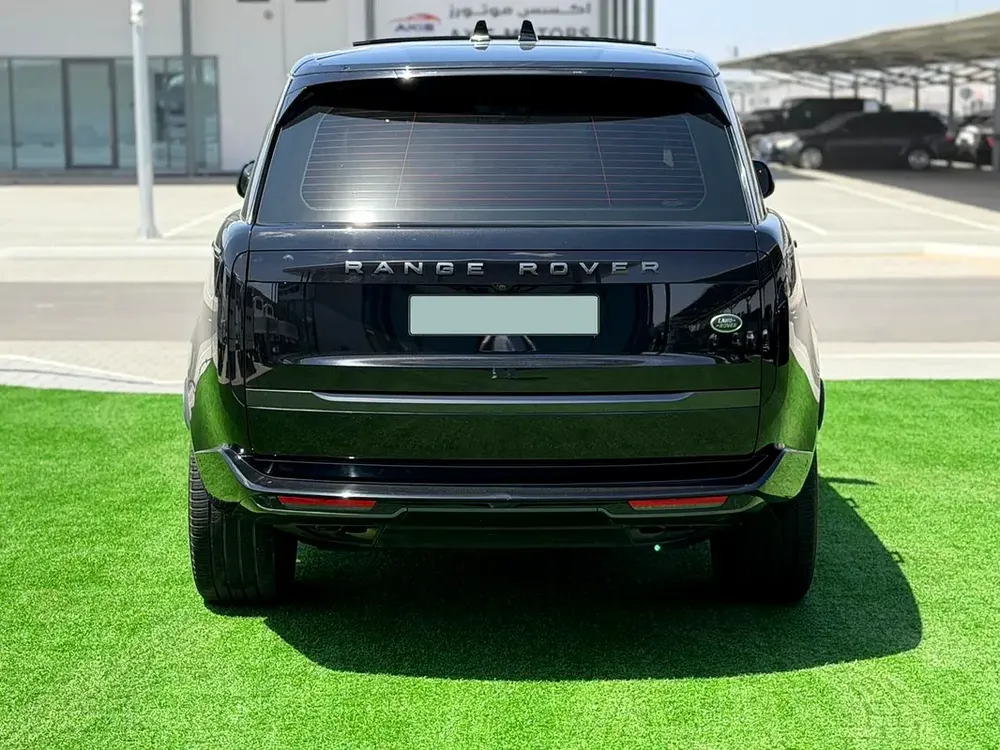 Range Rover HSE P530 4.4L | 2022 | GCC | Under Warranty | Original Paint - Image 7