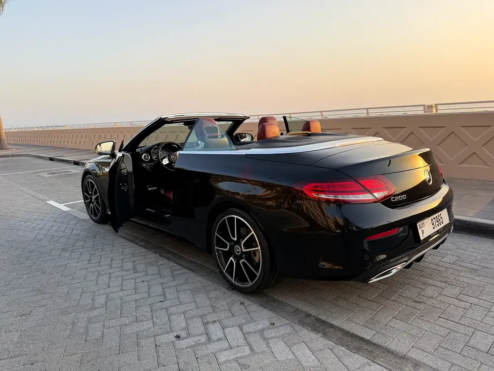 Mercedes-Benz C200 Cabriolet AMG / 2020 / GCC Specs - Image 10