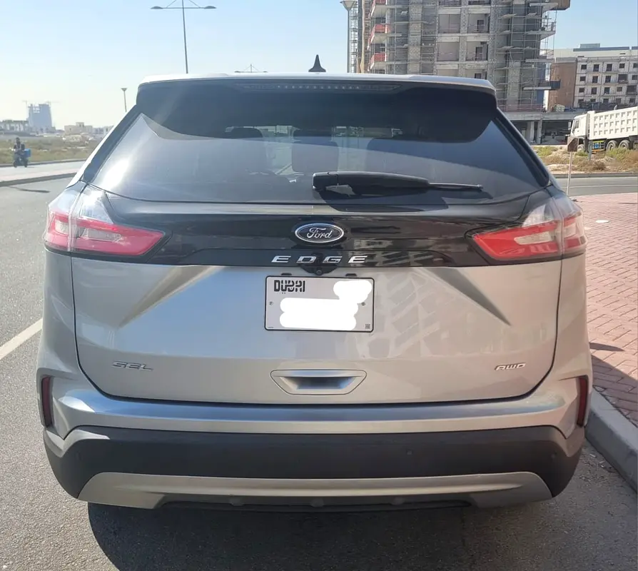 Ford Edge SEL 2021, American Specs - Excellent Condition - Image 5