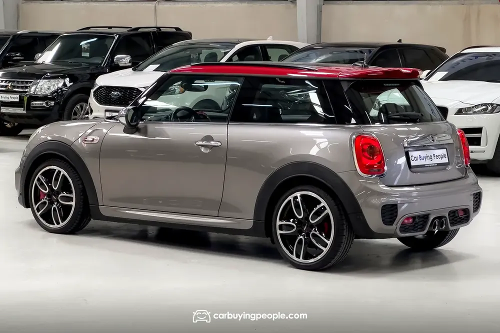 1,038 AED / Month | 0% DP AVAIL | MINI JOHN COOPER WORKS 2.0L | WARRANTY - Image 4