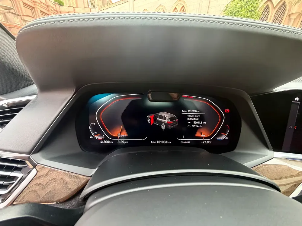 BMW X5 40i 2019 M Sport Kit , GCC, Well Maintained - Image 13