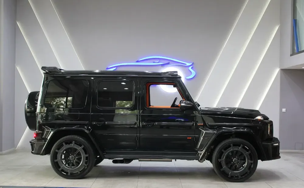 2025 - MERCEDES-BENZ G550 - BRABUS KIT for 690,000.00 AED - Image 6