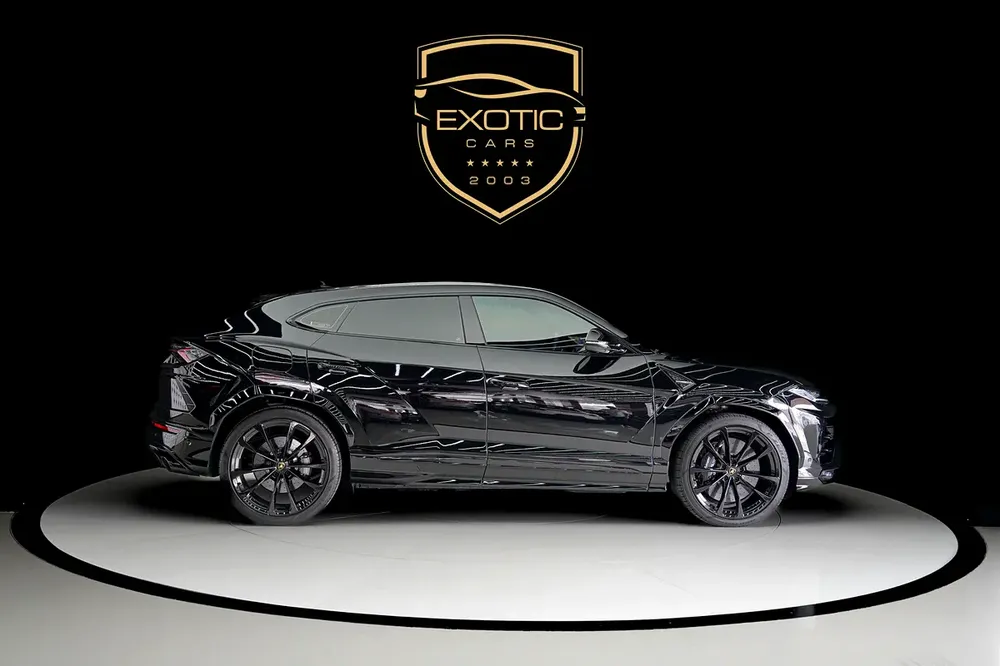 URUS | MASSAGE SEATS | BLACK/IVORY | WARRANTY AVAILABLE - Image 4