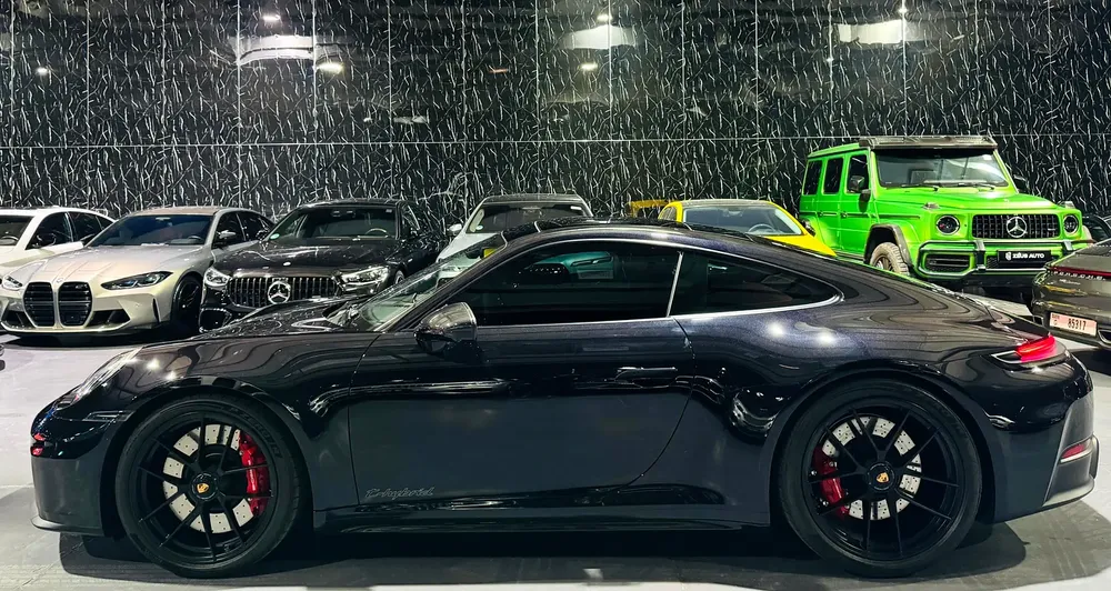 2025 Porsche 911 Carrera GTS, 2027 Porsche Warranty, Sport Chrono Package, Very Low Kms, GCC - Image 6