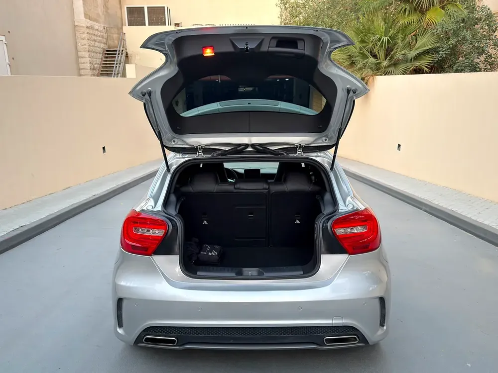 GULF SPECS 2014 MERCEDES A45 AMG 4-MATIC 2.0LITRE 4-CYLINDER TURBO-CHARGED - Image 7