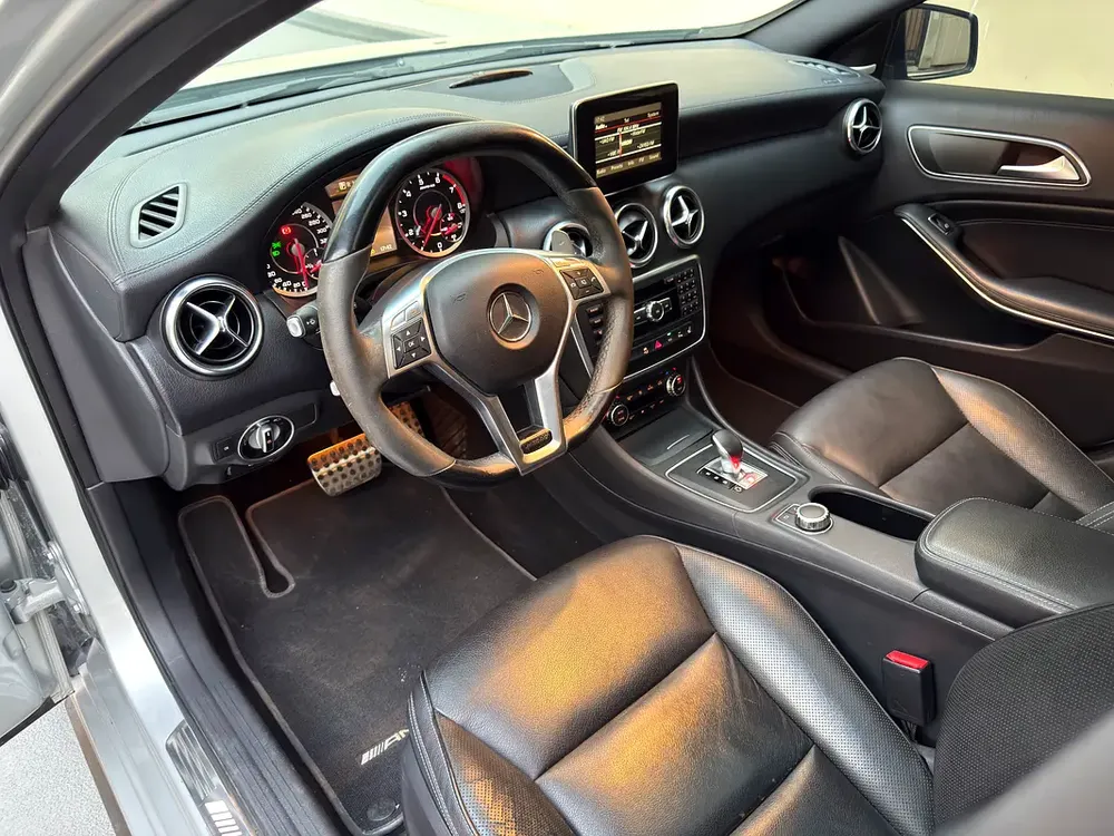 GULF SPECS 2014 MERCEDES A45 AMG 4-MATIC 2.0LITRE 4-CYLINDER TURBO-CHARGED - Image 9