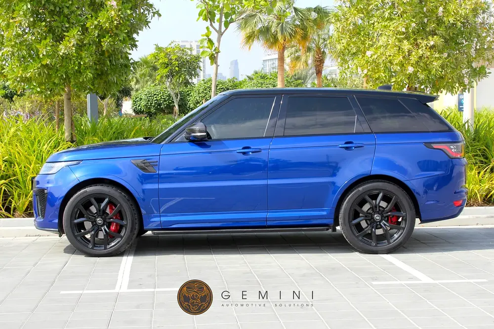 Land Rover Range Rover Sport SVR Carbon Package 5.0 V8 2019 STUNNING CAR - Image 4
