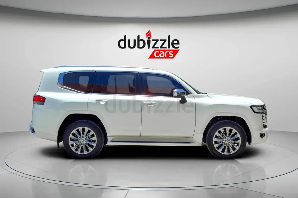 AED 4179/month | 2022 Toyota Land Cruiser  | GCC Specs | Ref#463308 - Image 4
