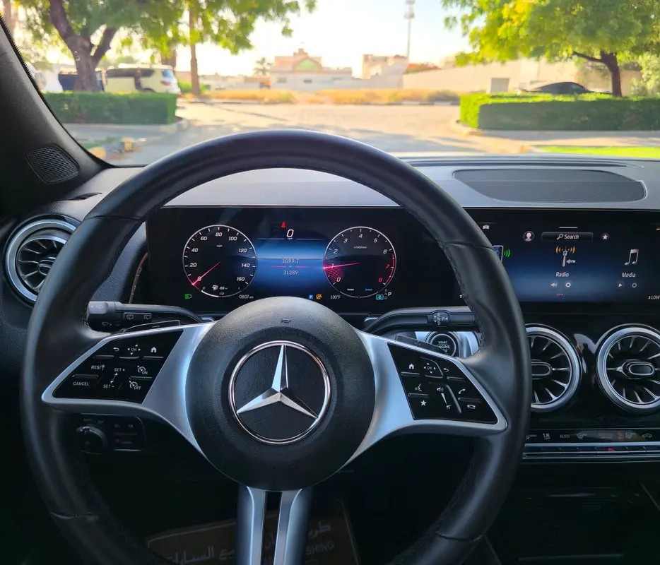 2025 Mercedes-Benz GLB 250 | American Specs | WITH 3 YEARS WARRANTY - Image 7
