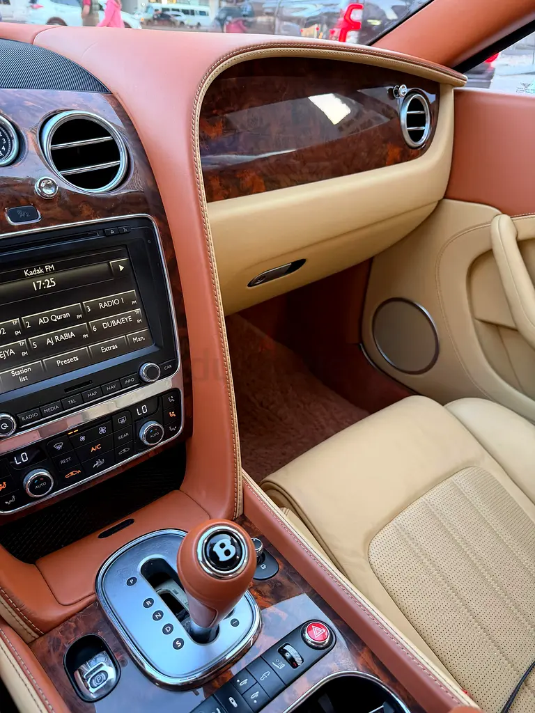 W12 Bentley Continental GT 2012 GCC Specs - Image 6