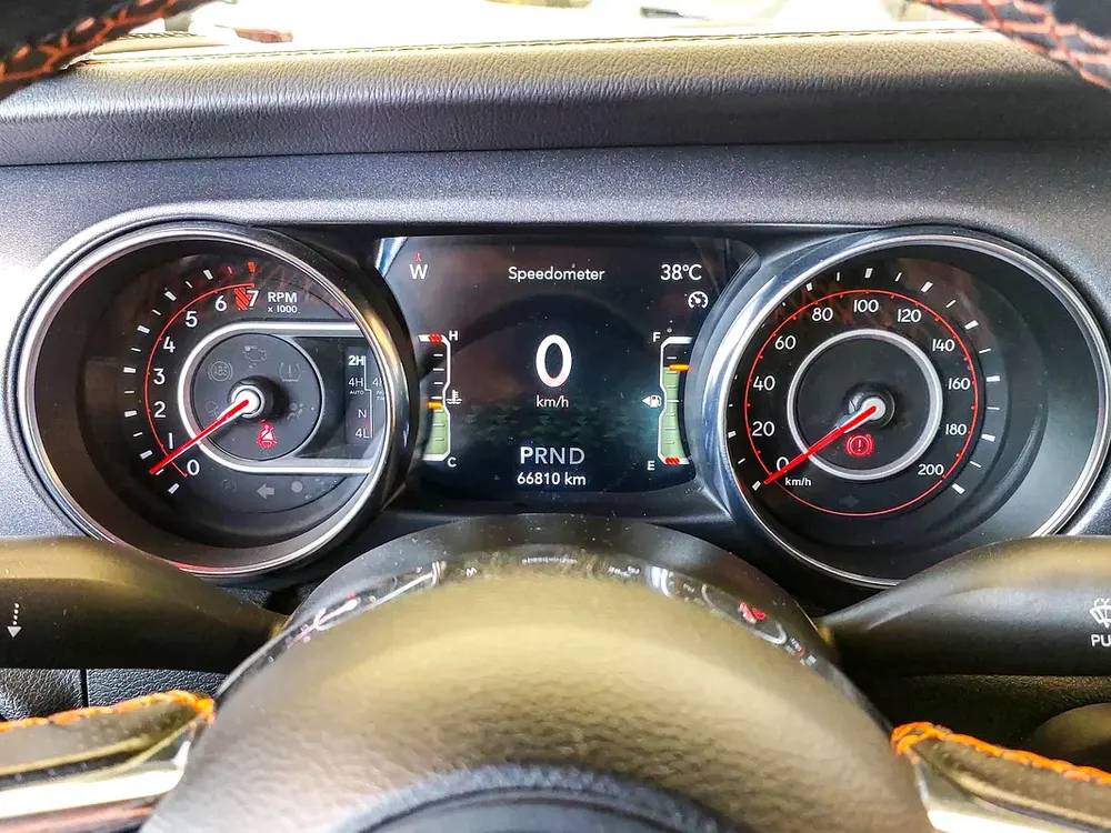 AED 2219/month | 2021 Jeep Gladiator Sand Runner | GCC Specs | Ref#462286 - Image 15
