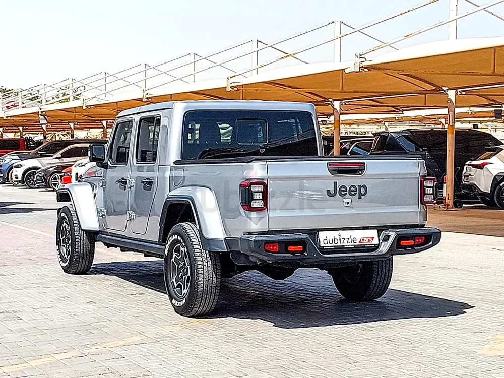 AED 2219/month | 2021 Jeep Gladiator Sand Runner | GCC Specs | Ref#462286 - Image 8