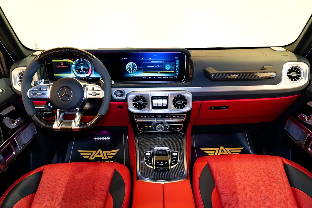 2022 Mercedes Benz G 63 AMG / 1 Year Warranty And Service Contract / GCC Specs - Image 6