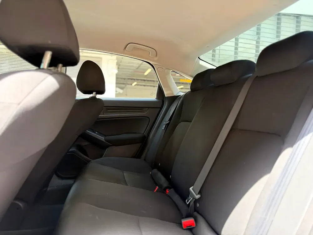 2022 Honda Civic LX - Good Condition - Image 10