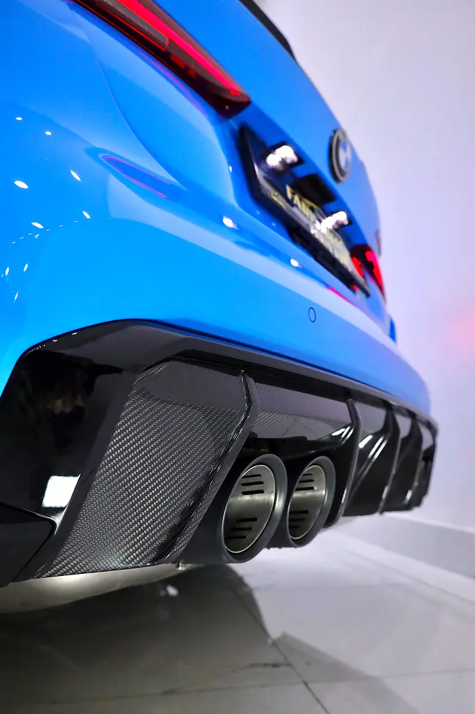 BMW M4 CS RIVERA BLUE + CARBON BUCKET SEATS + CARBON INTERIOR AND EXTERIOR + WARRANTY UPON REQUEST - Image 16