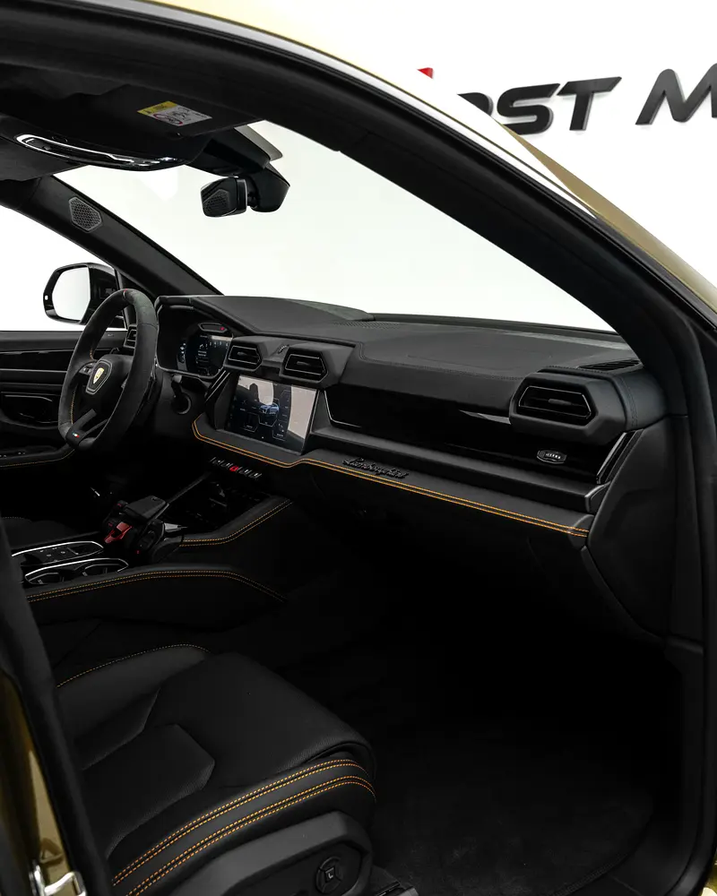 2025 Lamborghini Urus SE | Brand New - Image 14
