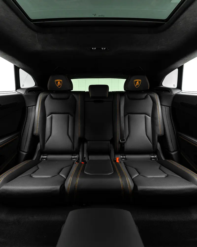 2025 Lamborghini Urus SE | Brand New - Image 19