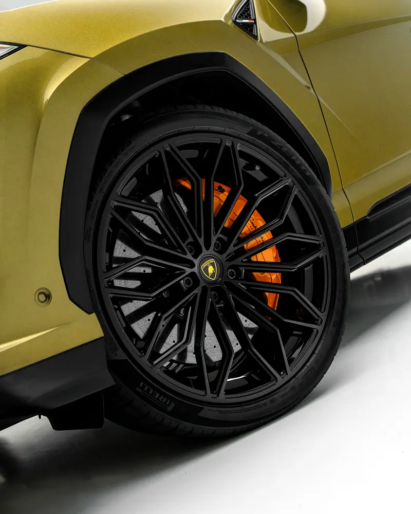 2025 Lamborghini Urus SE | Brand New - Image 5