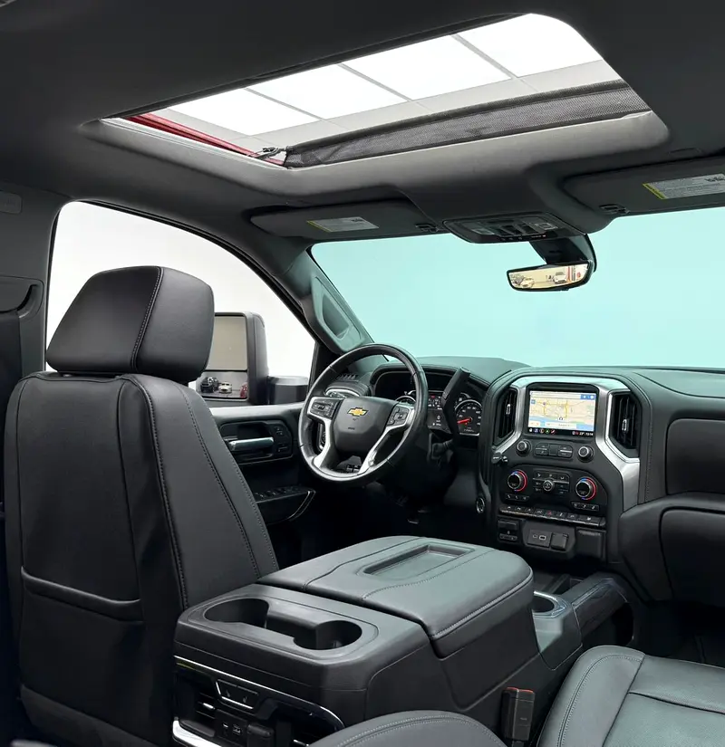 2021 Chevrolet Silverado ,Warranty ,Full Service History ,American Spec - Image 10