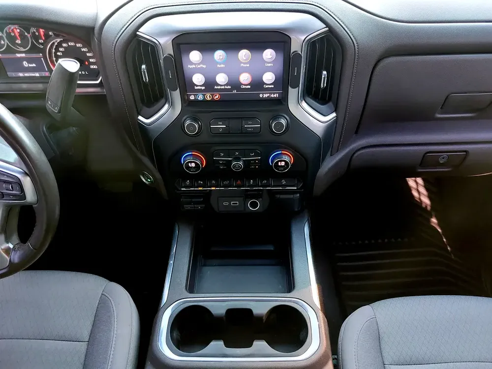 2020 Chevrolet Silverado High Country LT - GCC - Image 15