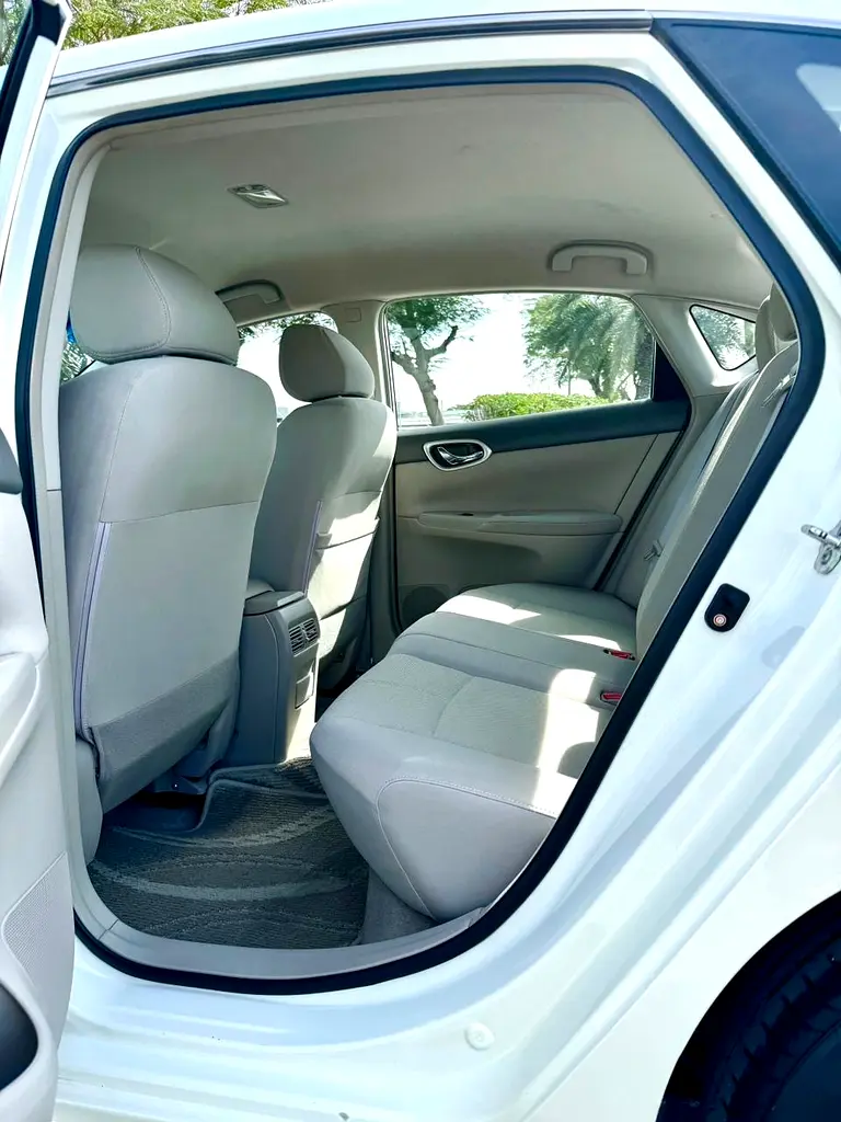 Nissan Sentra 1.6L Model 2019 GCC Specifications Good Conditions - Image 10